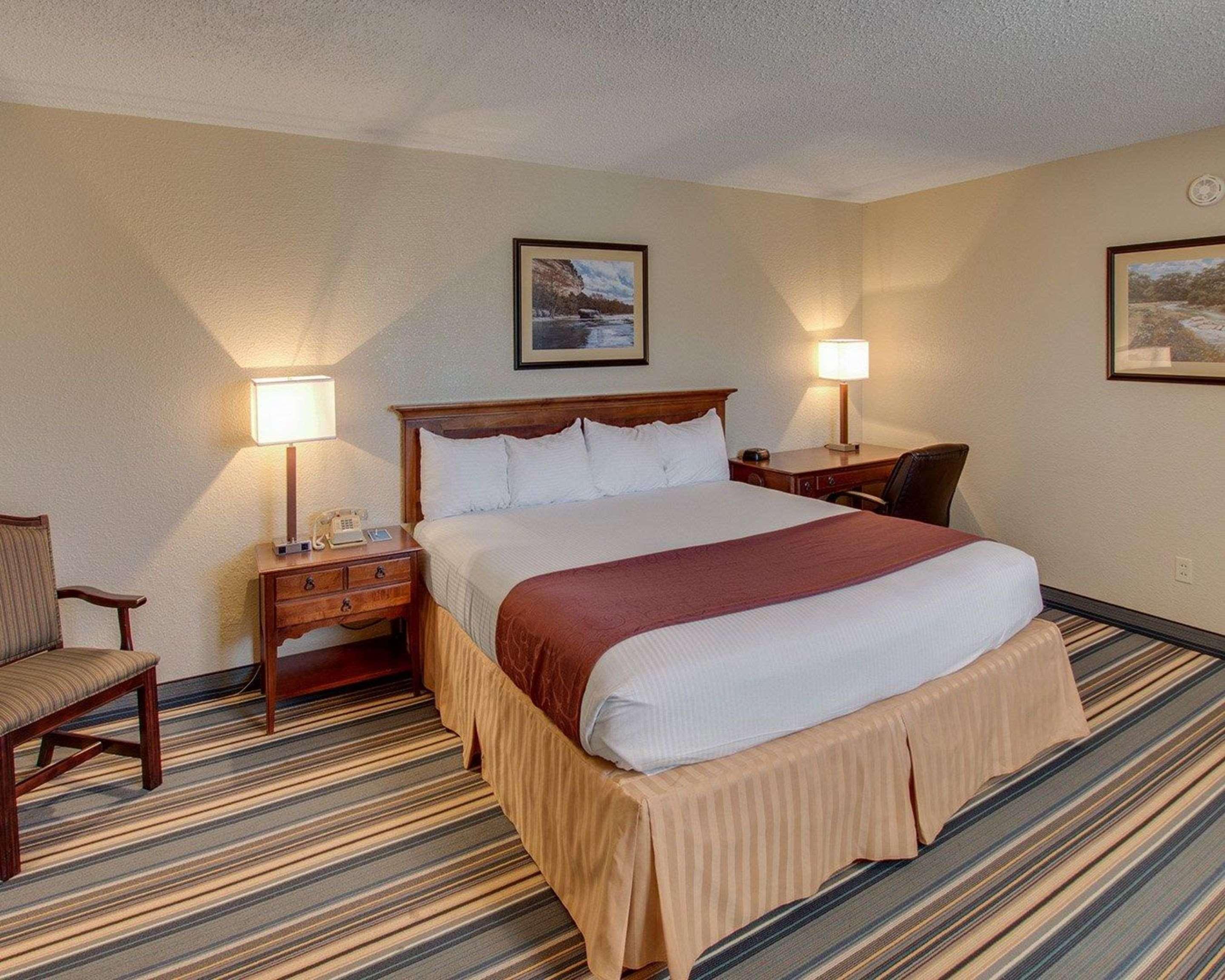 Days Inn By Wyndham Gatesville Eksteriør bilde